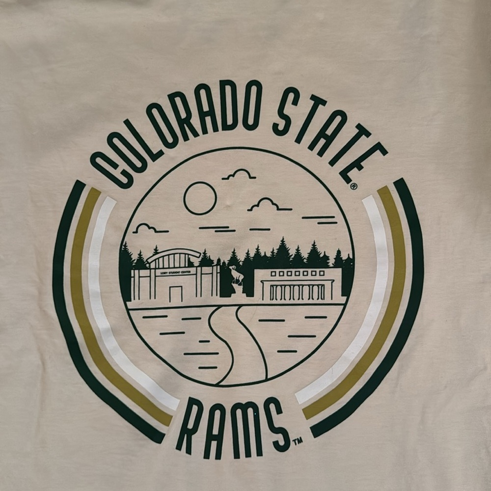 Colorado State University Rams cream colored long sleeve T-shirt - Picture 2 of 5